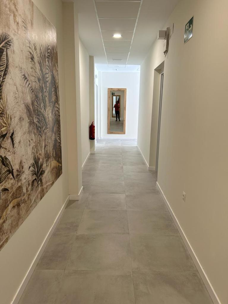 Centro Estudio Trinidad Malaga 3 ภายนอก รูปภาพ